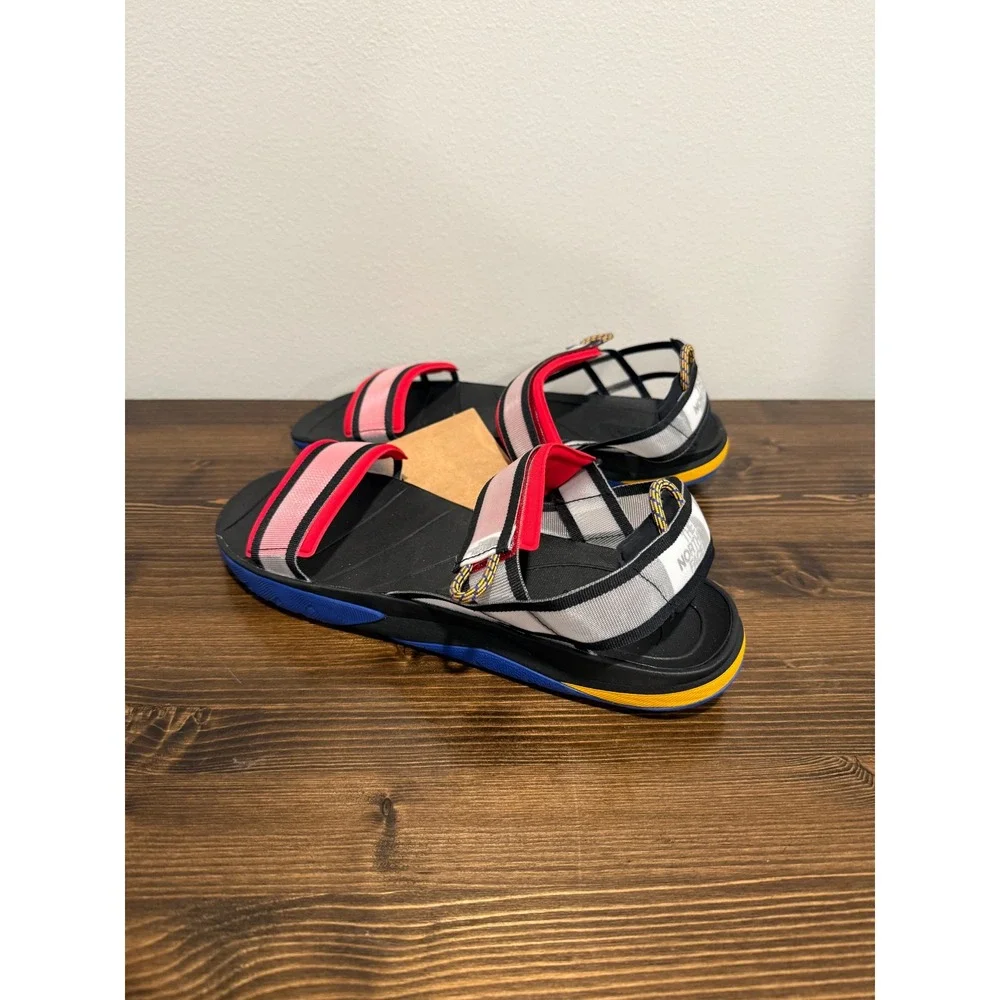 The North Face Mens Skeena Sport Sandal Red Black Blue Yellow Size 11‎